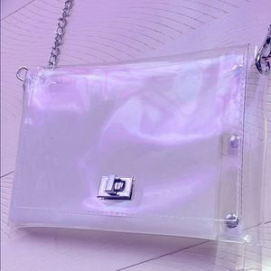 I’m selling a clear purse